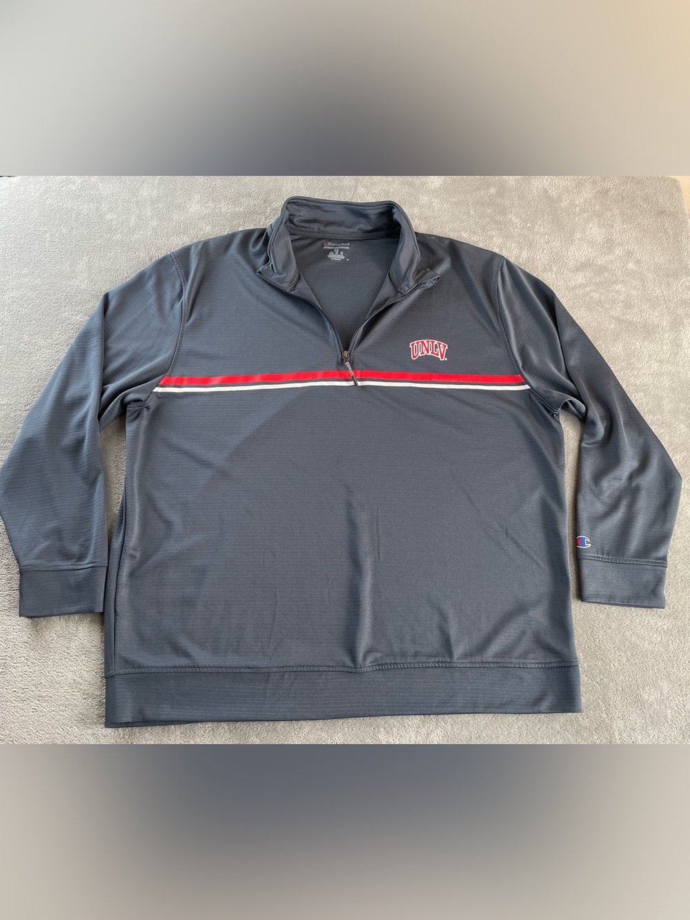 UNLV Men's Size 2XL 1/4 Zip Pullover Gray Champion University Nevada Las Vegas